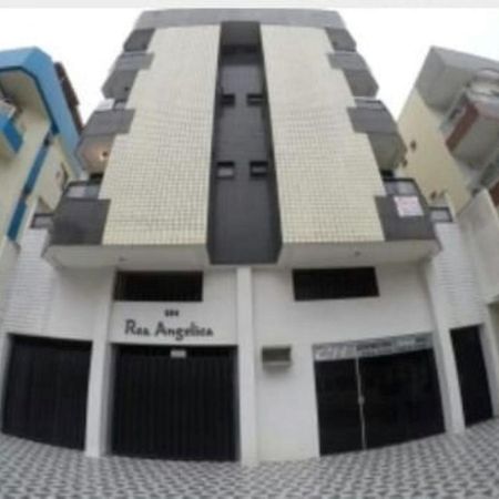 Apartamento Residencial Angélica em Guarapari a 150m do mar Esterno foto
